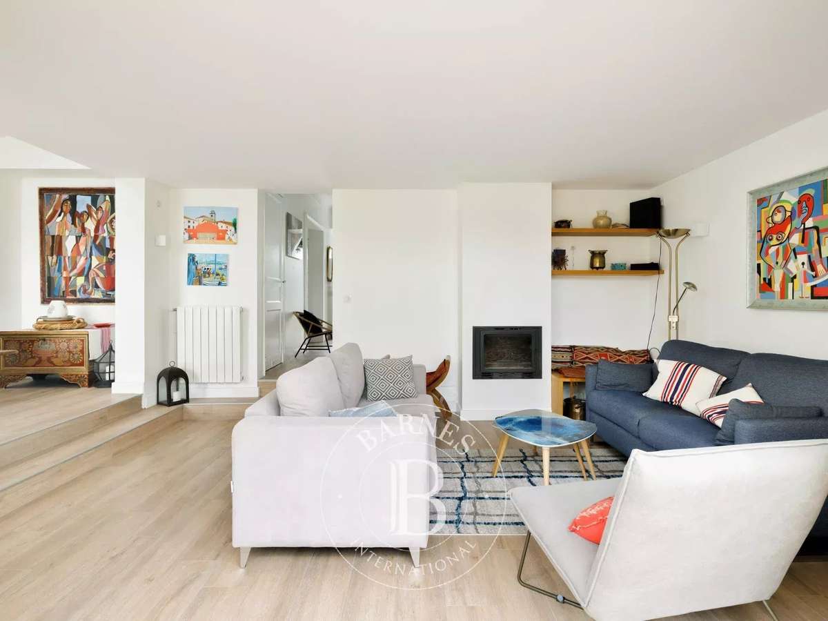 House Biarritz