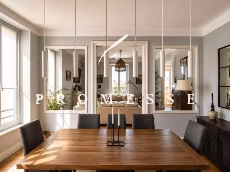 House Biarritz