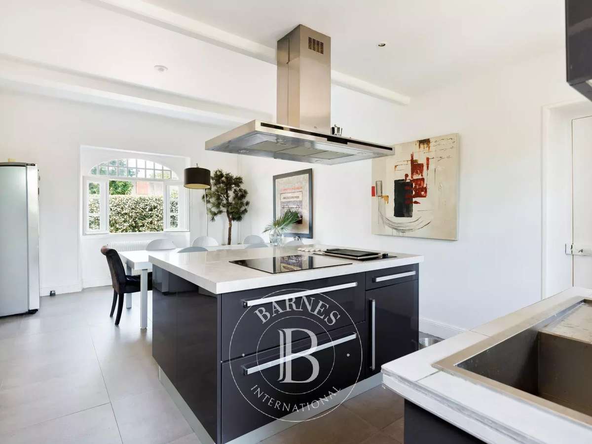 House Biarritz