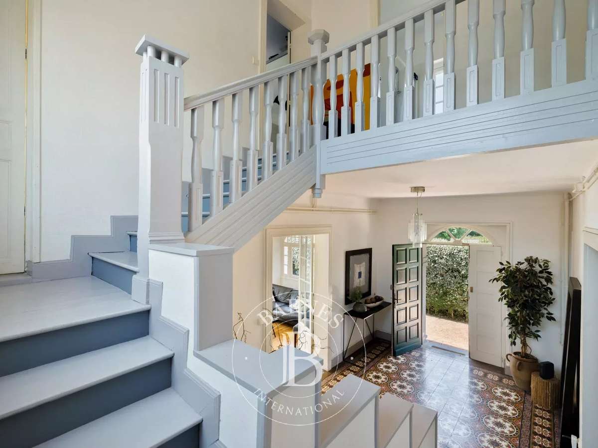 House Biarritz