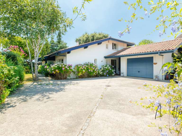 House Biarritz - 3 bedrooms - 161m²