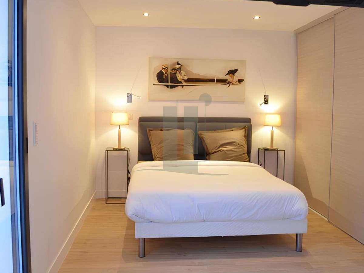 House Biarritz