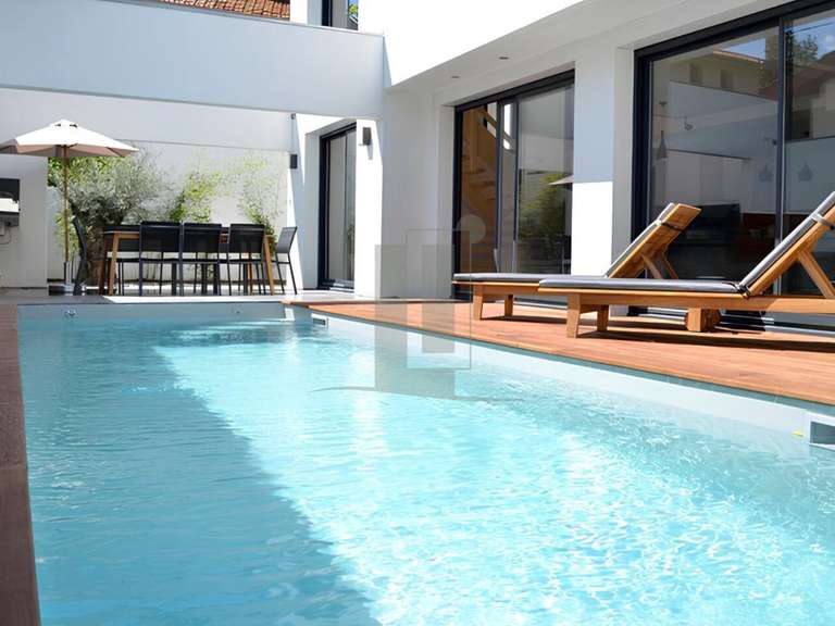Maison Biarritz - 4 chambres - 180m²