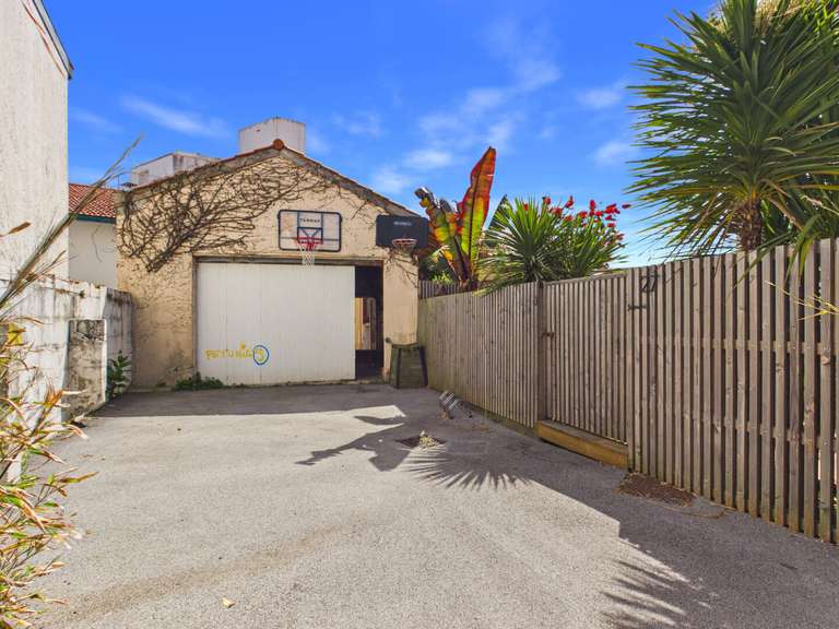 House Biarritz - 5 bedrooms - 151m²