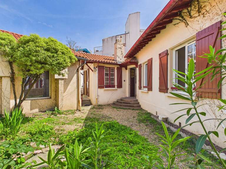 Maison Biarritz - 5 chambres - 151m²