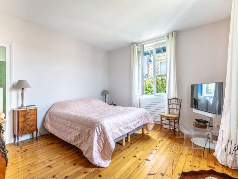 Maison Biarritz - 5 chambres - 242m²