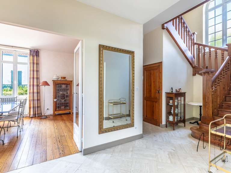 Maison Biarritz - 5 chambres - 242m²