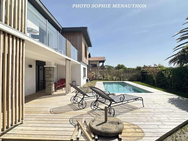 Villa avec Vue sur mer Biarritz - 6 chambres - 203m²