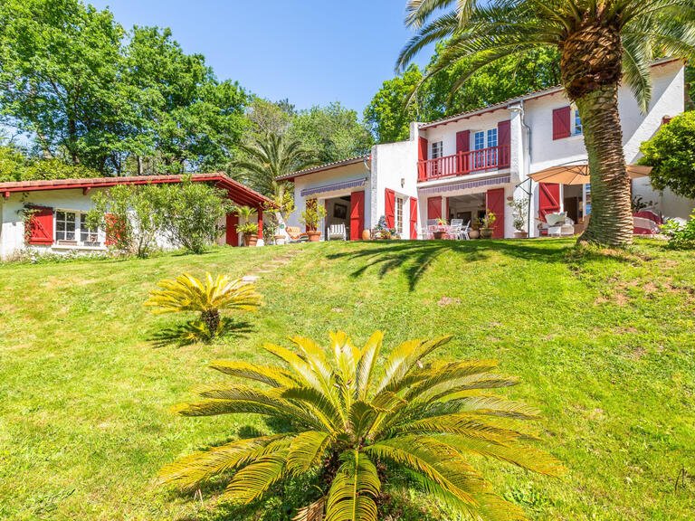 Maison Bidart - 5 chambres - 242m²
