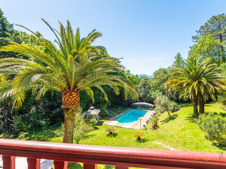 Maison Bidart - 5 chambres - 242m²