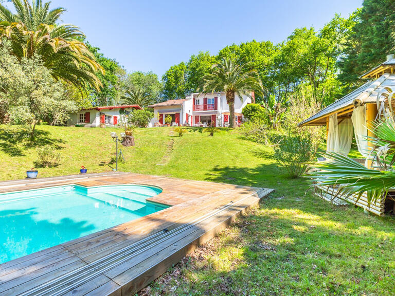Maison Bidart - 5 chambres - 242m²