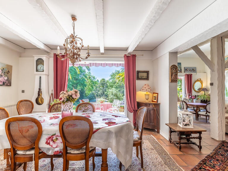 Maison Bidart - 5 chambres - 242m²