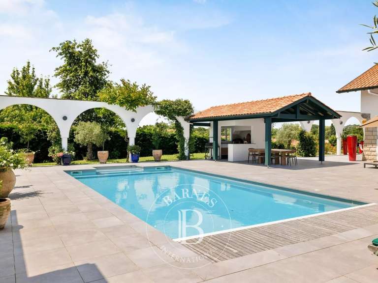 Maison Bidart - 9 chambres - 487m²