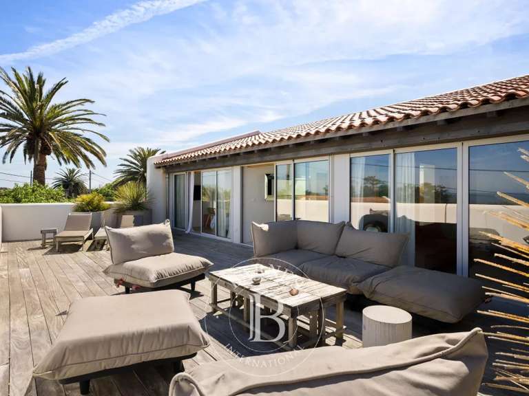 House Bidart - 8 bedrooms - 320m²