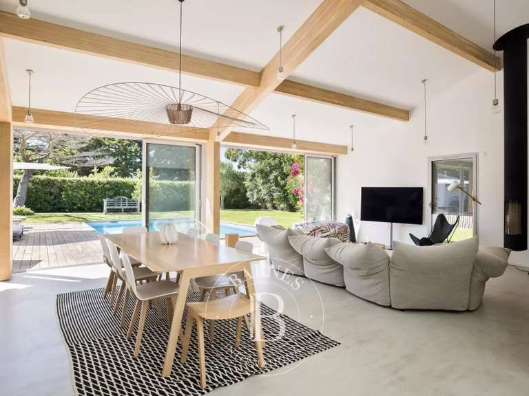 House Bidart - 8 bedrooms - 320m²