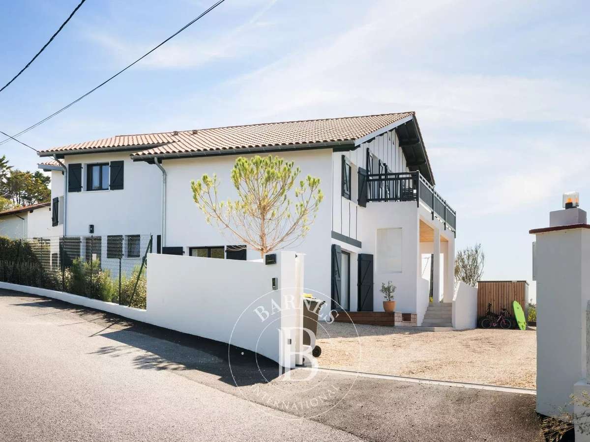 House Bidart