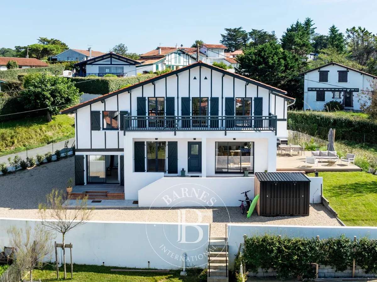 House Bidart