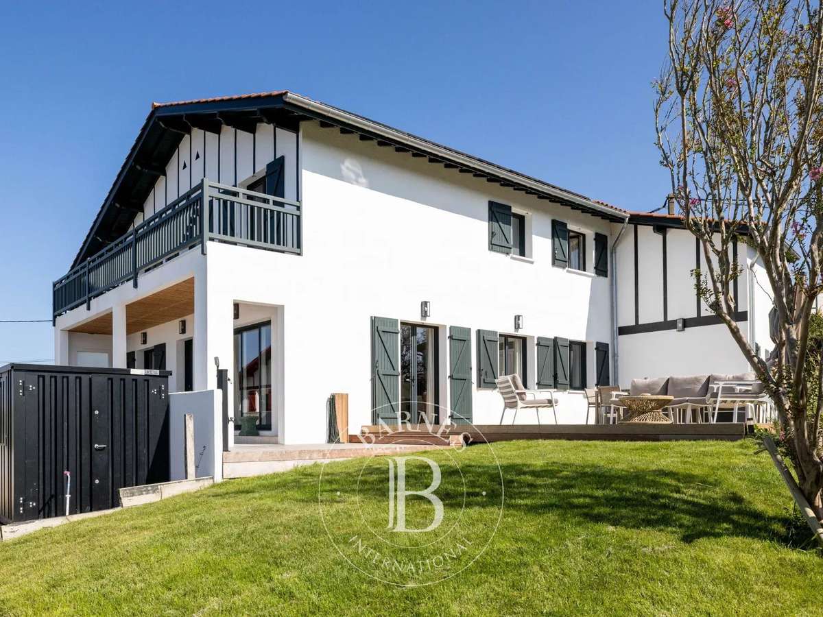 House Bidart