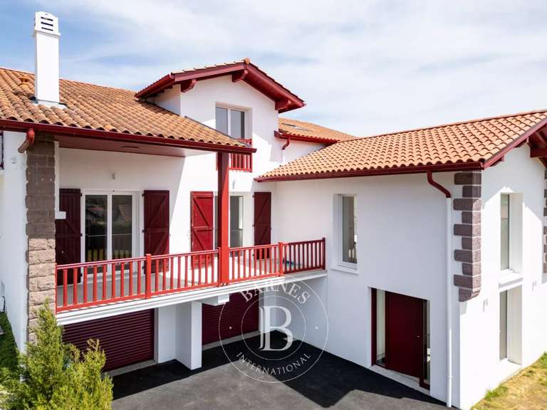 Maison Bidart - 5 chambres - 265m²