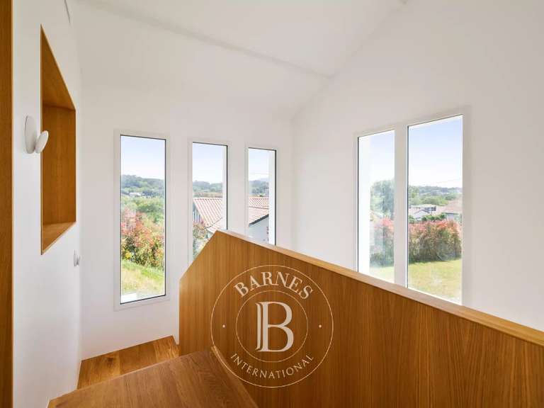 Maison Bidart - 5 chambres - 265m²