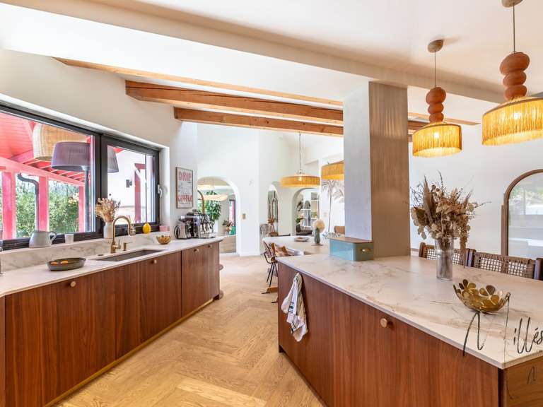 Maison Bidart - 5 chambres - 285m²