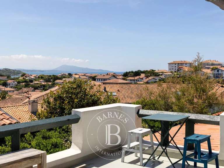 Maison Bidart - 5 chambres - 205m²