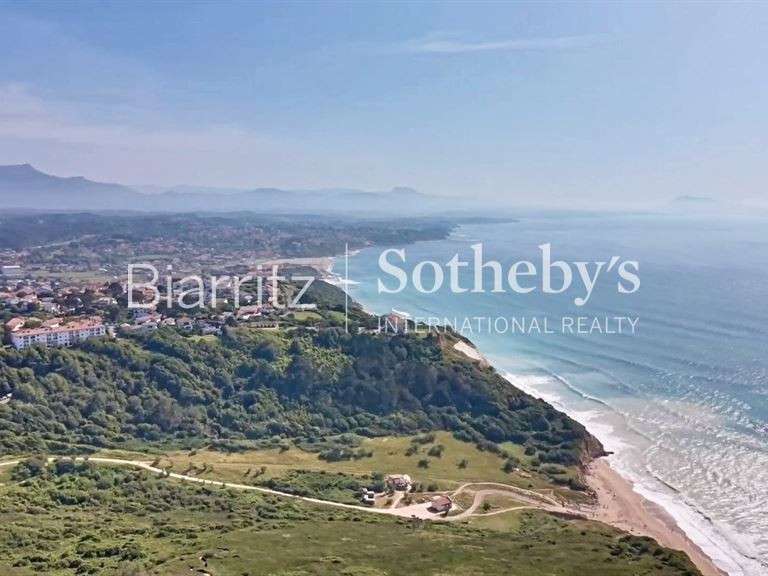 House Bidart - 5 bedrooms - 310m²