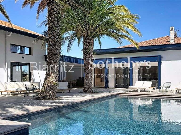 Maison Bidart - 5 chambres - 310m²