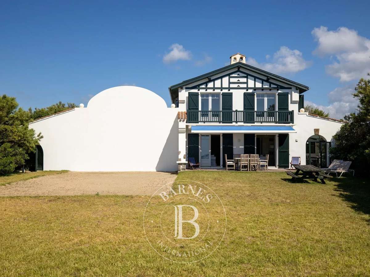 House Bidart