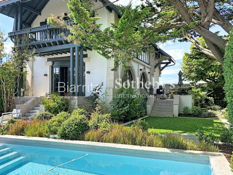 House Bidart - 3 bedrooms - 165m²