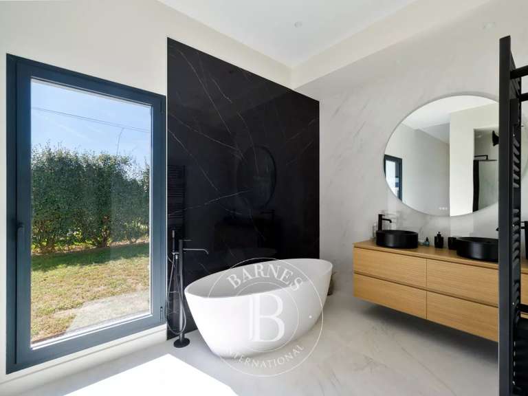 Maison Bidart - 5 chambres - 310m²