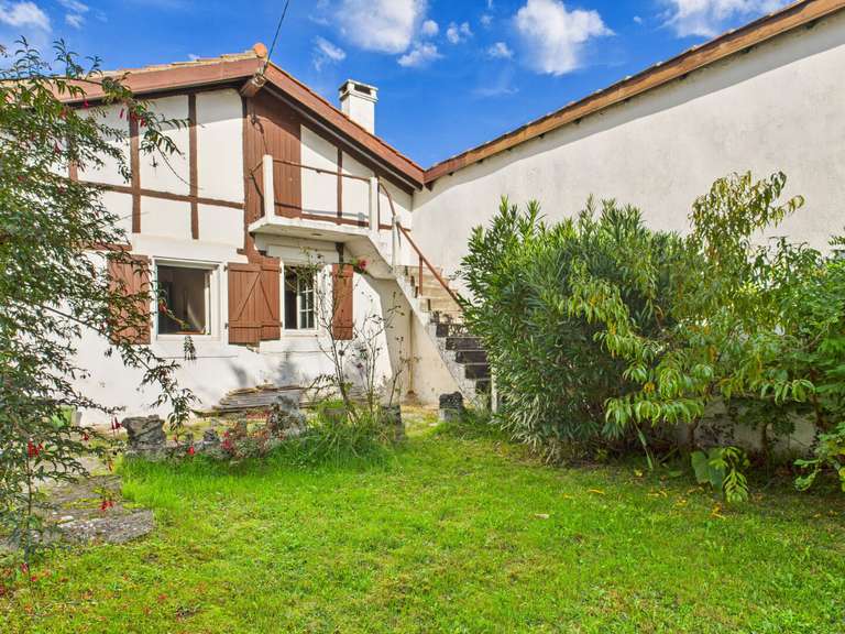 House Bidart - 2 bedrooms - 91m²