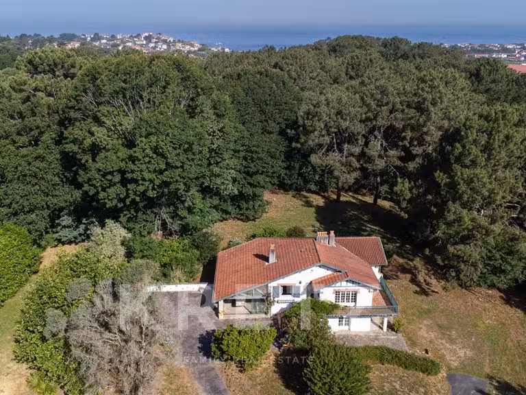 Maison Bidart - 7 chambres - 270m²