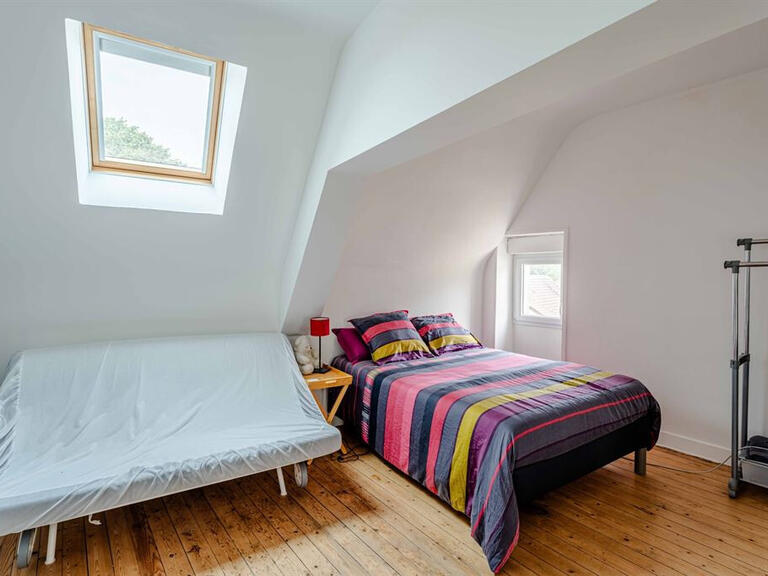 Maison Biéville-Beuville - 6 chambres - 328m²