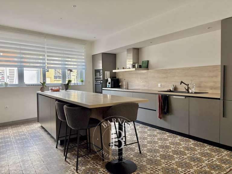 Maison Biéville-Beuville - 6 chambres - 328m²