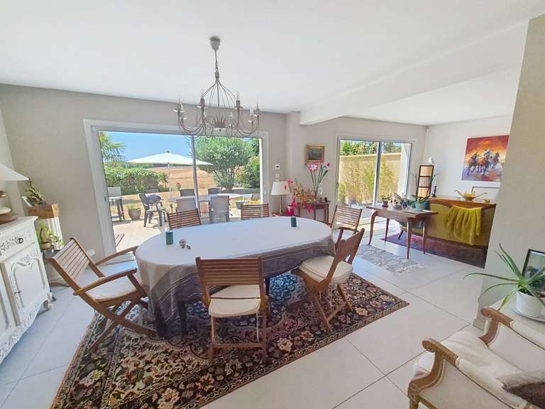 Maison Biéville-Beuville - 235m²