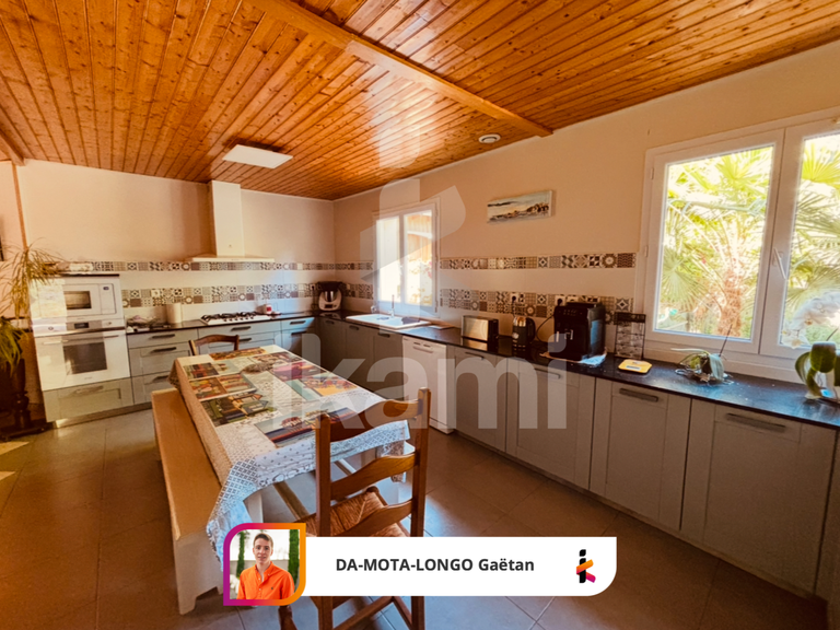 Maison Biganos - 4 chambres - 159m²