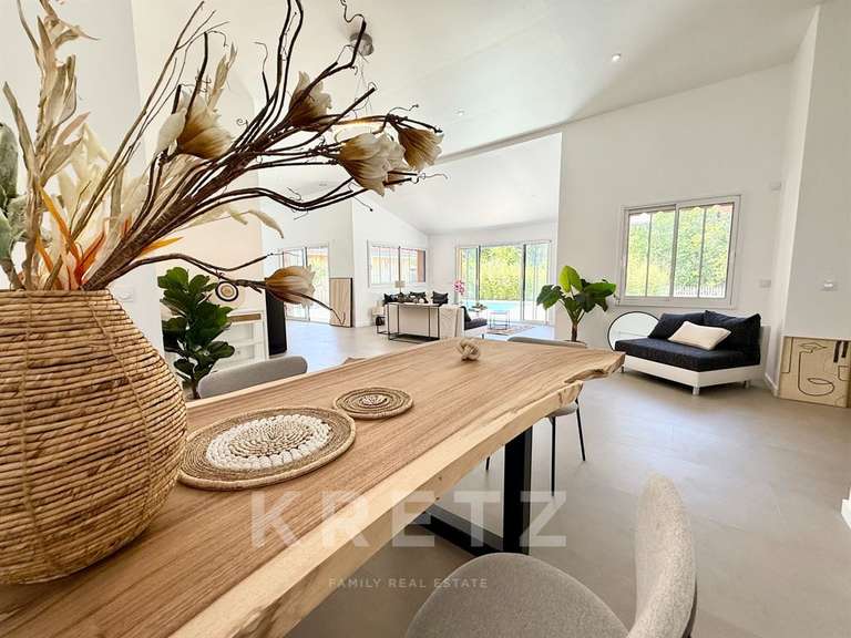 Maison Biganos - 4 chambres - 200m²