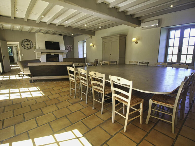 Maison Bignay - 7 chambres - 360m²