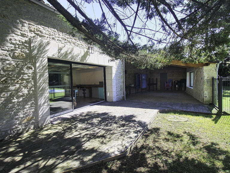 Maison Bignay - 7 chambres - 360m²