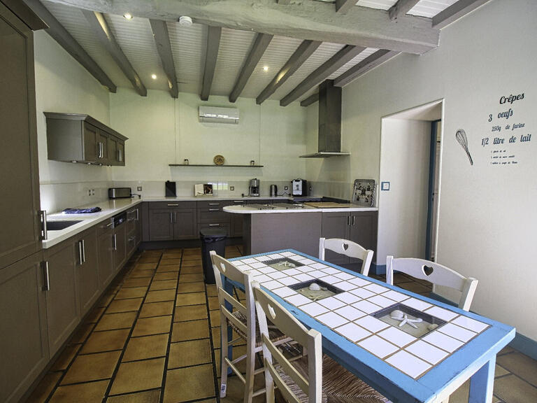 Maison Bignay - 7 chambres - 360m²
