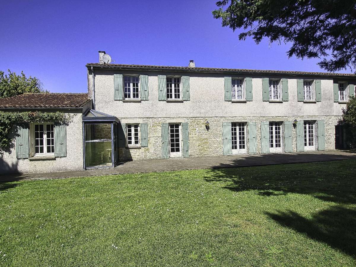 House Bignay