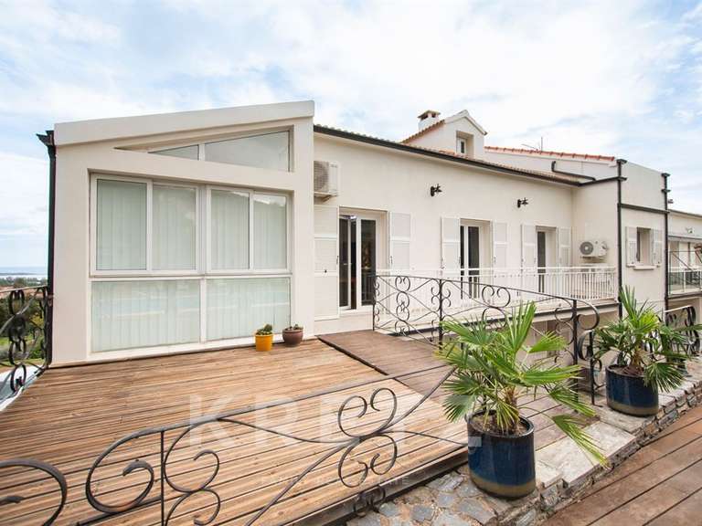 Appartement avec Vue sur mer Biguglia - 6 chambres - 220m²