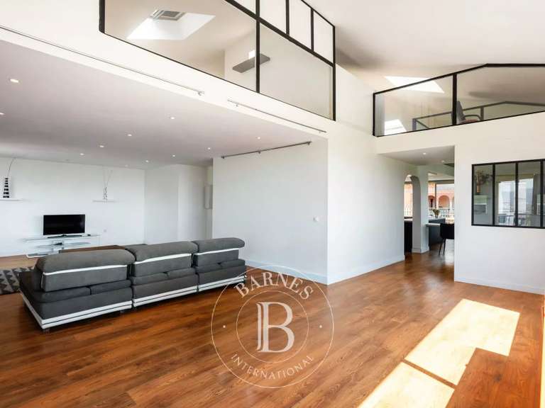 Appartement Biguglia - 4 chambres - 469m²