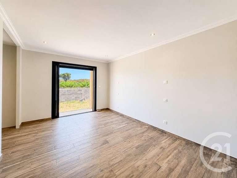 Maison Biguglia - 3 chambres - 147m²