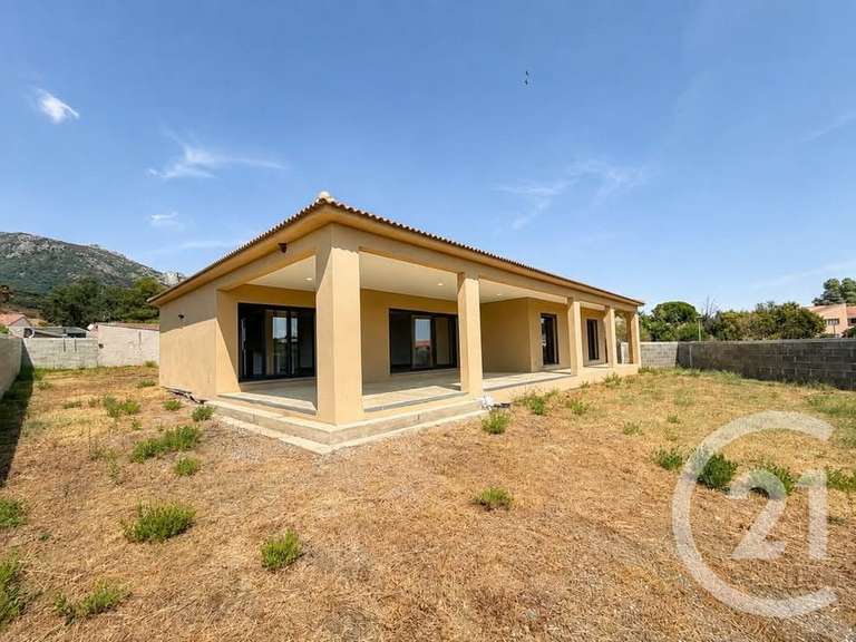 Maison Biguglia - 3 chambres - 147m²