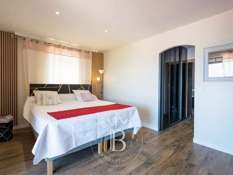 Villa Biguglia - 4 chambres - 348m²