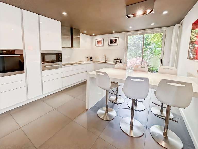 Maison Billère - 4 chambres - 219m²