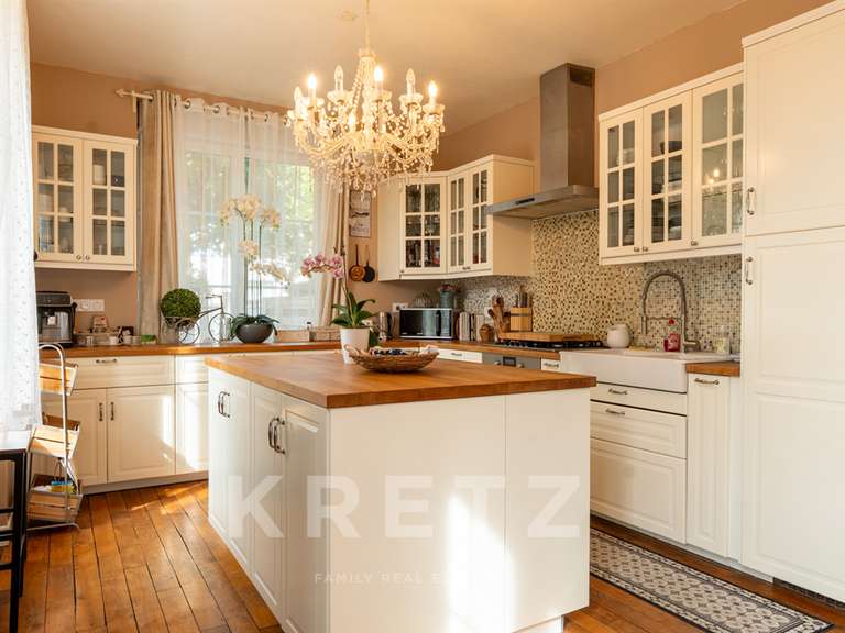 Maison Binic-Etables-sur-Mer - 5 chambres - 202m²