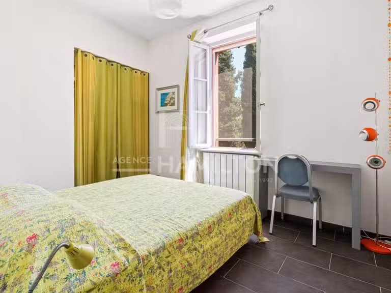 Bien atypique Biot - 9 chambres - 420m²